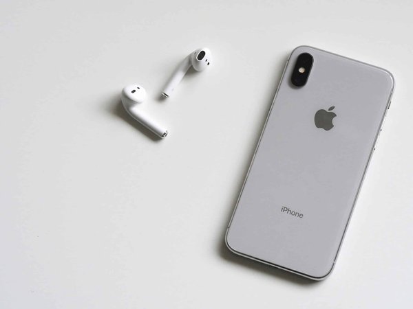 Quels outils utiliser pour débloquer un iPhone désactivé sans iTunes?